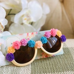 NEW Sunglasses TRULY FLORAL